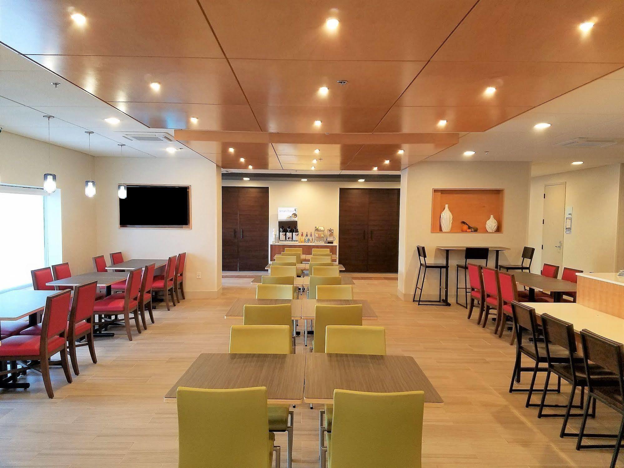 Holiday Inn Express Baltimore BWI Airport West By Ihg Hanover Ngoại thất bức ảnh